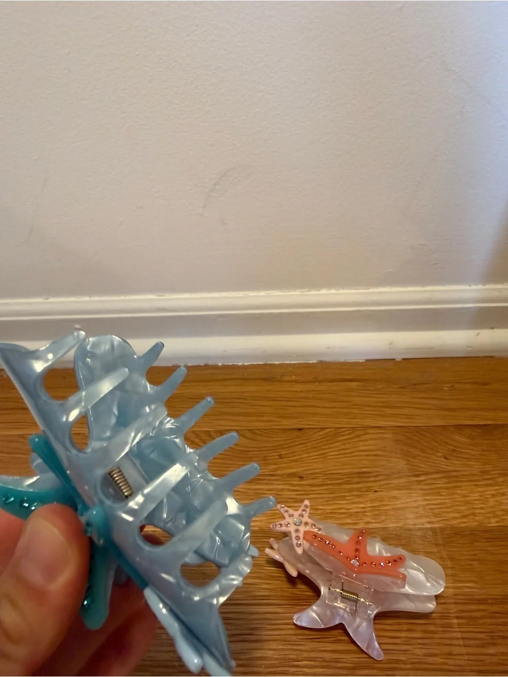 Kids Starfish Hair Claw Clips - Blue & Coral